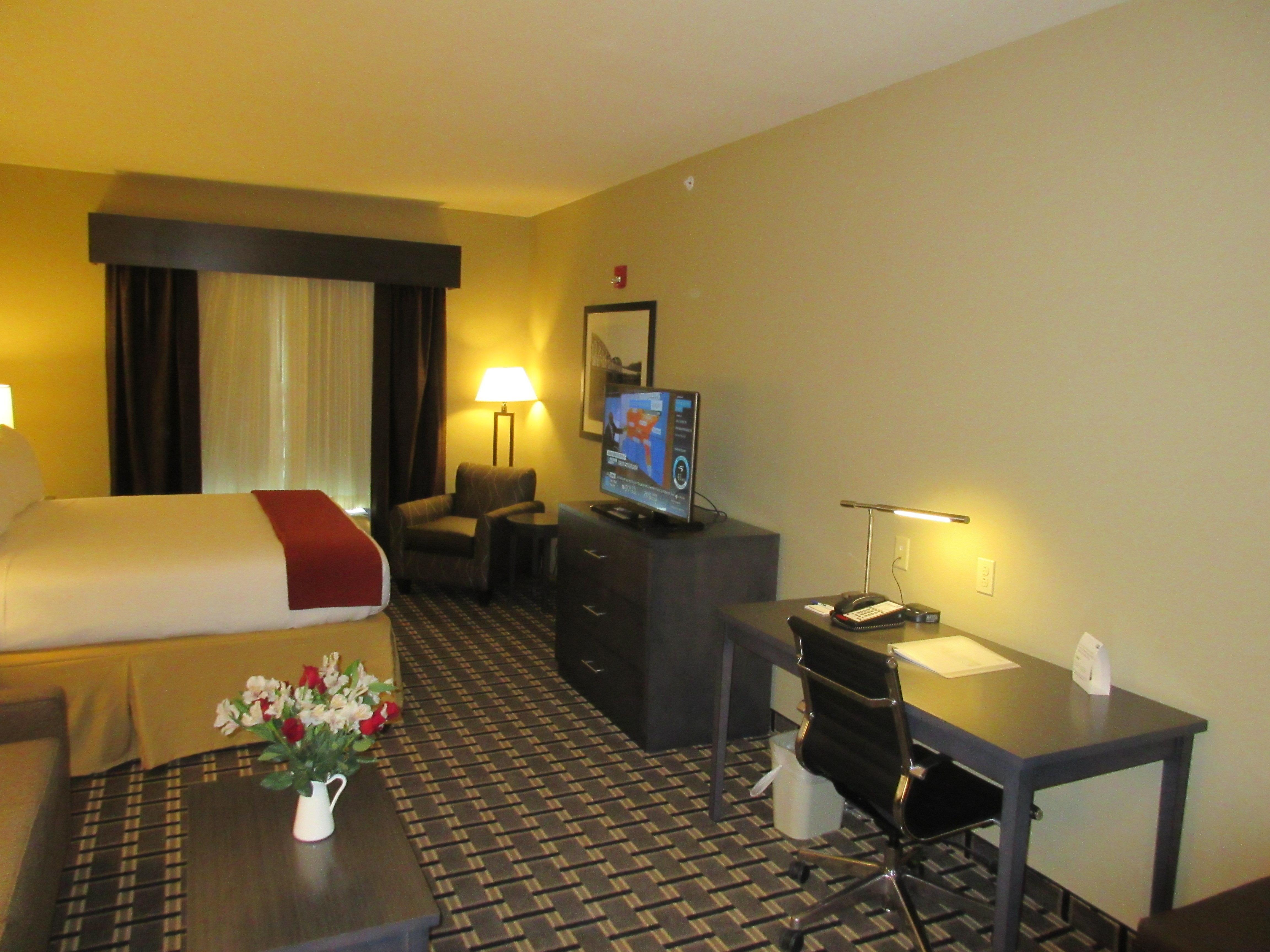 Holiday Inn Express & Suites Butler By Ihg Dış mekan fotoğraf