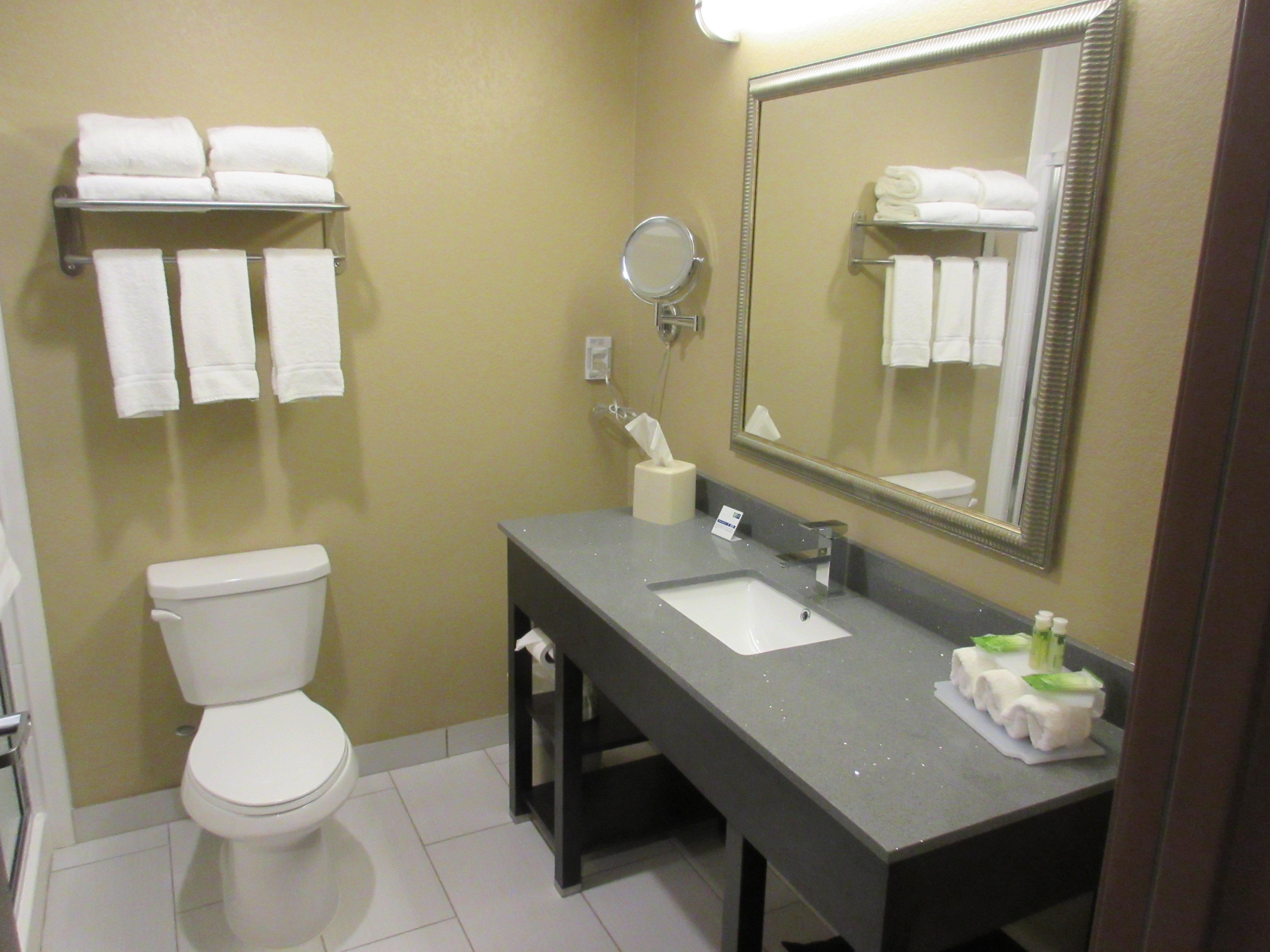 Holiday Inn Express & Suites Butler By Ihg Dış mekan fotoğraf